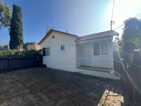 812 E Garfield Ave #B, Glendale, CA 91205