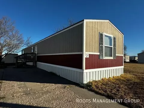 1010 Reservation Rd #F16, Hays, KS 67601
