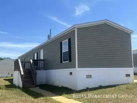 1211 Hunters Mountain Pkwy #1211, Troy, AL 36079