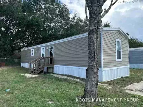 4010 Mance Newton Rd #A110, Dothan, AL 36303