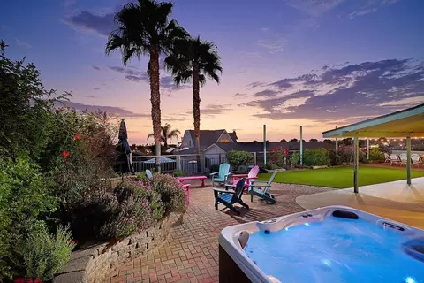 e e st, Encinitas, CA 92024 photo 4