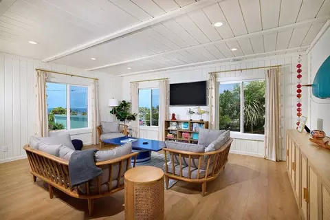e e st, Encinitas, CA 92024 photo 18