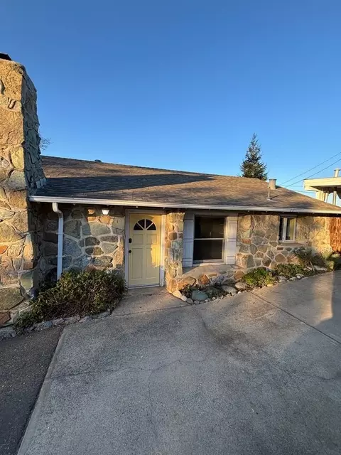 560 Landis Cir, Auburn, CA 95603
