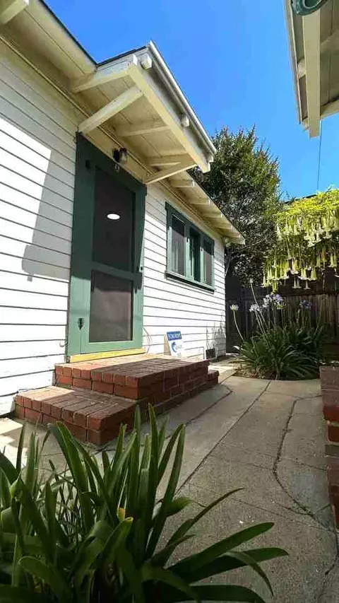1232 18th St #A, Santa Monica, CA 90404