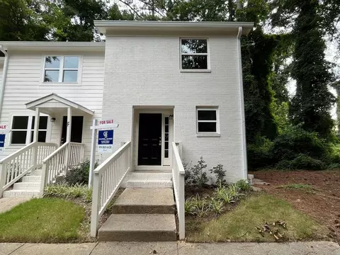 212 N Peartree Ln, Raleigh, NC 27610