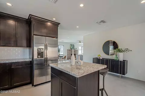 2225 E Fort Lowell Rd, Tucson, AZ 85719
