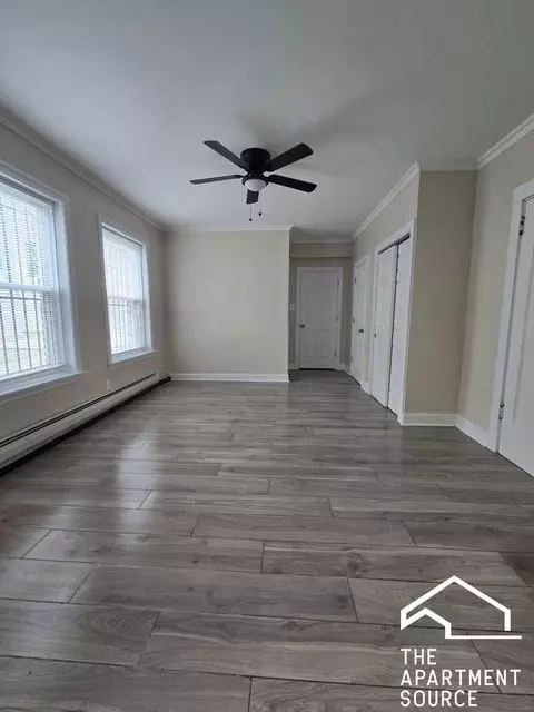 4866 N Magnolia Ave #106, Chicago, IL 60640