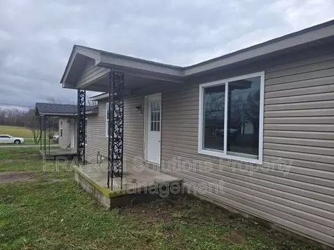 105 Forrest Ave #4, Leesburg, OH 45135