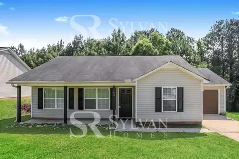 63 Mineral Springs Ln, Newnan, GA 30263