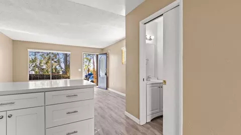 2474 F St, San Diego, CA 92102