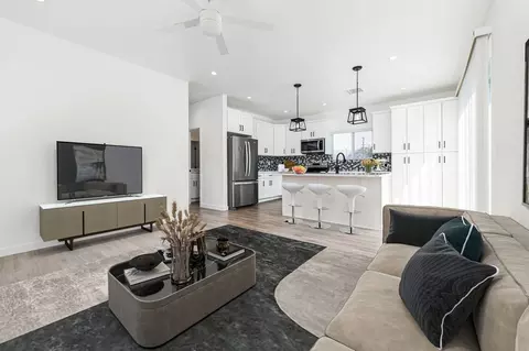 123 E 2nd St, National City, CA 91950