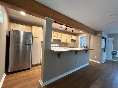831 W 25th St #7, Houston, TX 77008