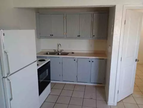 1003 N Jefferson St #3, Eloy, AZ 85131