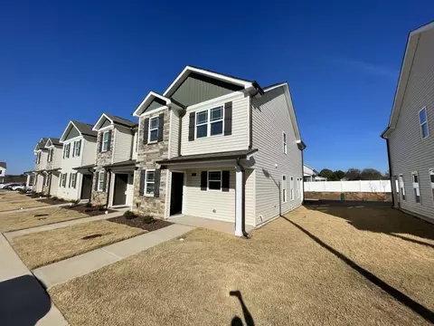 1056 Peony Ln, Youngsville, NC 27596