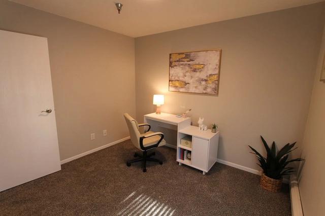 2807 Lincoln Way #108, Sioux City, IA 51106