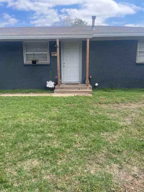 3713 30th St #A, Lubbock, TX 79410
