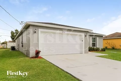 1711 SW Bismarck St, Port Saint Lucie, FL 34953