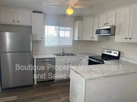 2258 Pamela Ln #B, Costa Mesa, CA 92627
