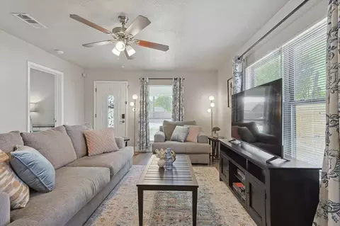 jefferson st, Mckinney, TX 75069