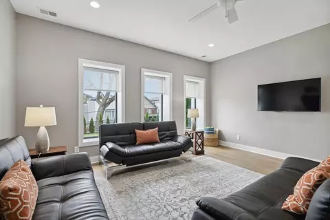 Undisclosed, Nashville, TN 37209