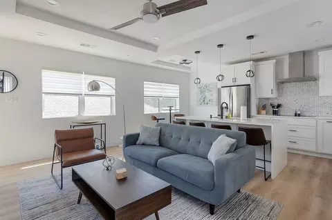sunset ave, Dallas, TX 75208