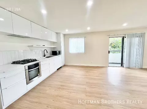 860 S Ardmore Ave #108, Los Angeles, CA 90005