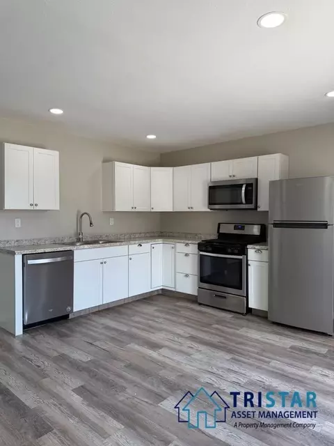 12227 Woodside Ave #STE A, Winter Gardens, CA 92040