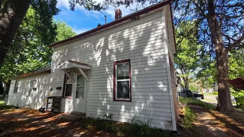 228 William St N, Stillwater, MN 55082