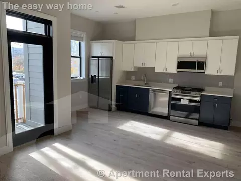 157 Everett St #204, Boston, MA 02134