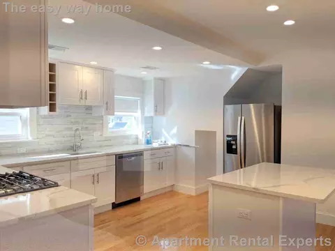 502 Main St #3, Medford, MA 02155