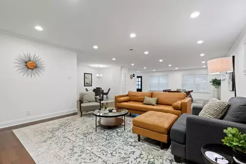 crestmont dr, Dallas, TX 75214