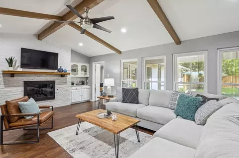auburn dr, Richardson, TX 75081