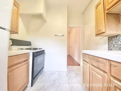 532 S Coronado St #304, Los Angeles, CA 90057