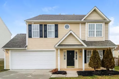 1104 Ametrine Ln, Dallas, NC 28034