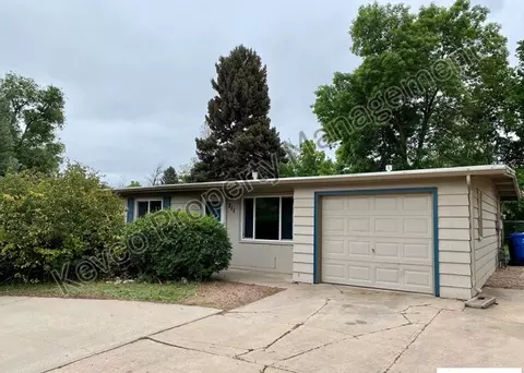 711 W Prospect Rd, Fort Collins, CO 80526