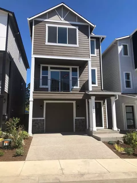 1444 N Siltstone Ave, Newberg, OR 97132