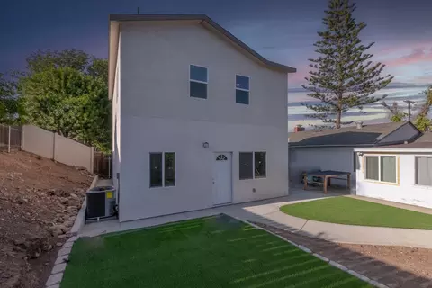 5158 Ewing St #NA, San Diego, CA 92115