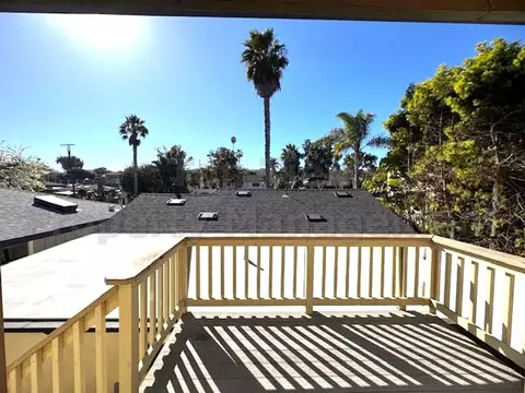 411 La Mesa Ave, Encinitas, CA 92024 photo 2
