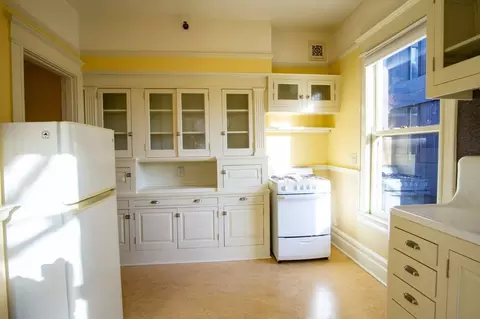 1834 SW 5th Ave #209, Portland, OR 97201