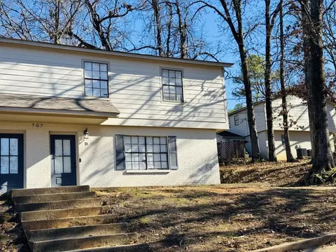 707 Mclarty Rd, Oxford, MS 38655