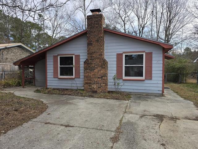 64 Tanbark Ct, Goose Creek, SC 29445