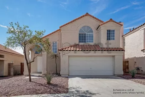 10005 Dove Ridge Dr, Las Vegas, NV 89117