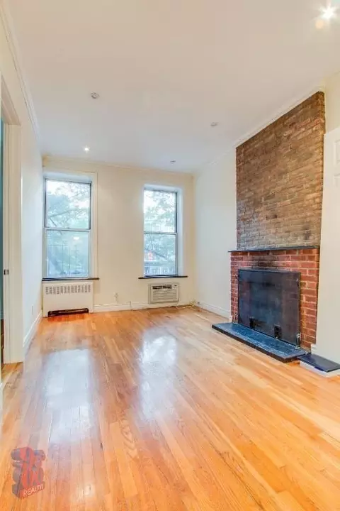 Undisclosed, New York, NY 10014
