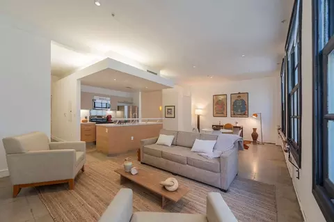424 South Broadway #1047592P, Los Angeles, CA 90013