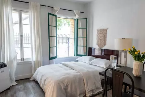 orchid ave, Los Angeles, CA 90028