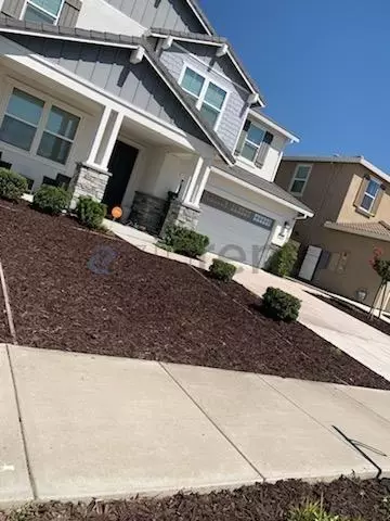 334 Mabel Josephine Dr, Tracy, CA 95377