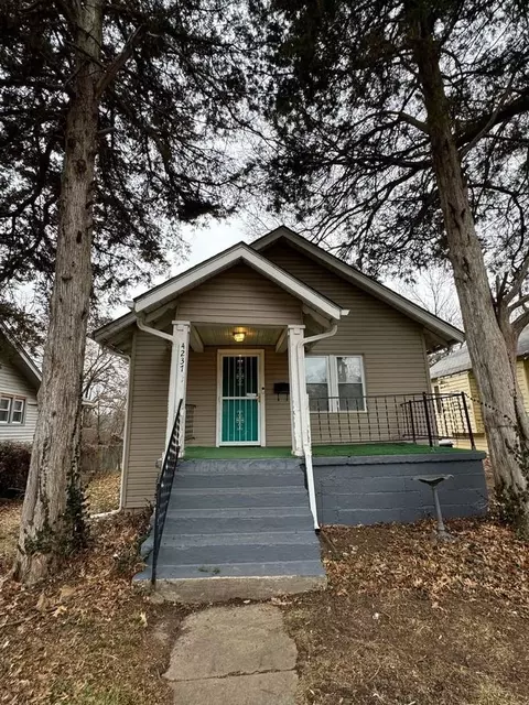 4237 E 62nd St, Kansas City, MO 64130