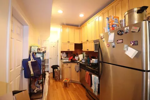 73 Thatcher St #302, Brookline, MA 02446