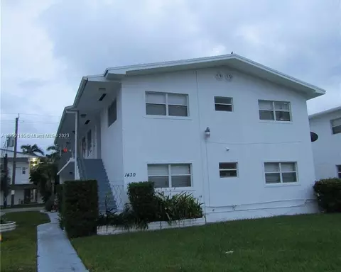 1430 NE 171st St, North Miami Beach, FL 33162