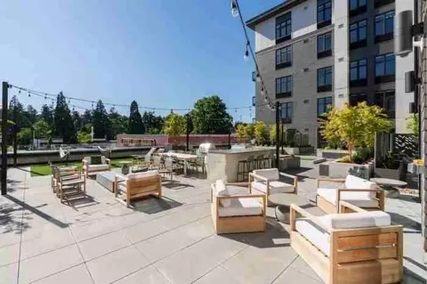 10306 SE Main St, Milwaukie, OR 97222